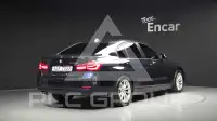 2017 BMW 320