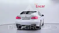 2017 BMW 330