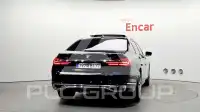 2017 BMW 750