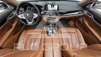 2017 BMW 750