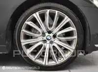 2017 BMW 750