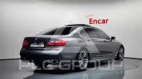 2017 BMW 740M
