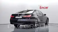 2017 BMW 740M