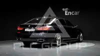 2017 BMW 740M