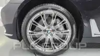 2017 BMW 750