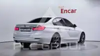 2017 BMW 320
