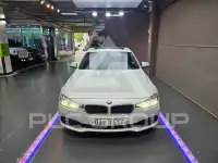 2017 BMW 320