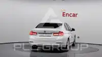 2017 BMW 320