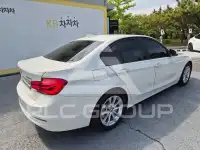 2017 BMW 320