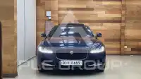 2017 Jaguar XF