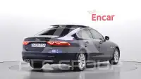 2017 Jaguar XF
