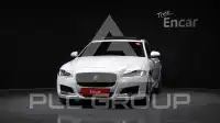 2017 Jaguar XF