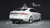 2017 Jaguar XF