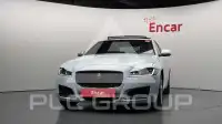2017 Jaguar XF