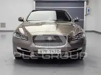 2017 Jaguar XJ