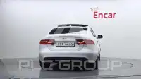2017 Jaguar XE