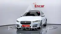 2017 Jaguar XE