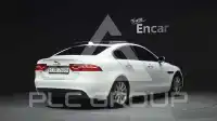 2017 Jaguar XE