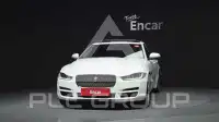 2017 Jaguar XE