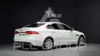 2017 Jaguar XE