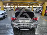 2017 Infinity Q30