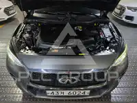 2017 Infinity Q30
