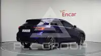 2017 Infinity Q30