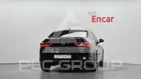 2017 Renault Sm6