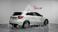 2017 Mercedes Benz A