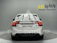 2017 Volvo S60