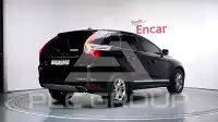 2017 Volvo XC60