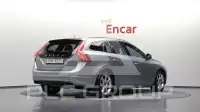 2017 Volvo V60