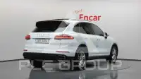 2017 Porsche Cayenne