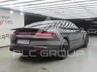 2017 Porsche Panamera