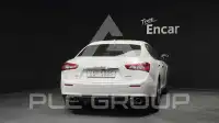 2017 Maserati GHIBLI