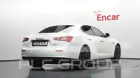 2017 Maserati GHIBLI