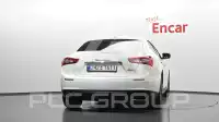 2017 Maserati GHIBLI
