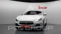 2017 Maserati GHIBLI
