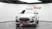 2017 Maserati LEVANTE