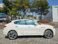 2017 Maserati LEVANTE