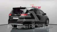 2017 KIA Carnival