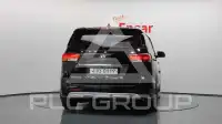 2017 KIA Carnival