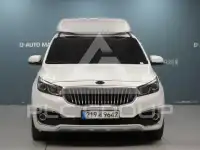 2017 KIA Carnival