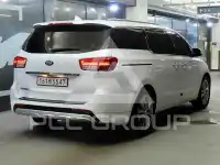 2017 KIA Carnival