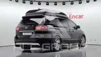 2017 KIA Carnival