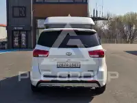 2017 KIA Carnival