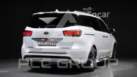 2017 KIA Carnival
