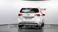 2017 KIA Carnival