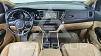 2017 KIA Carnival