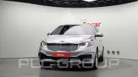 2017 KIA Carnival